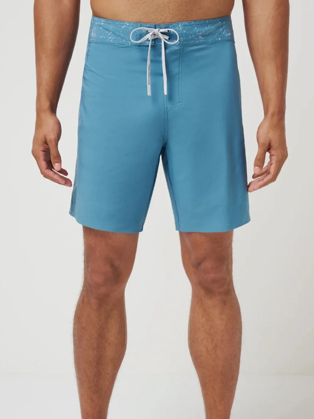 Travis Mathew Under the Sun Boardshort (captains blue) - NWT